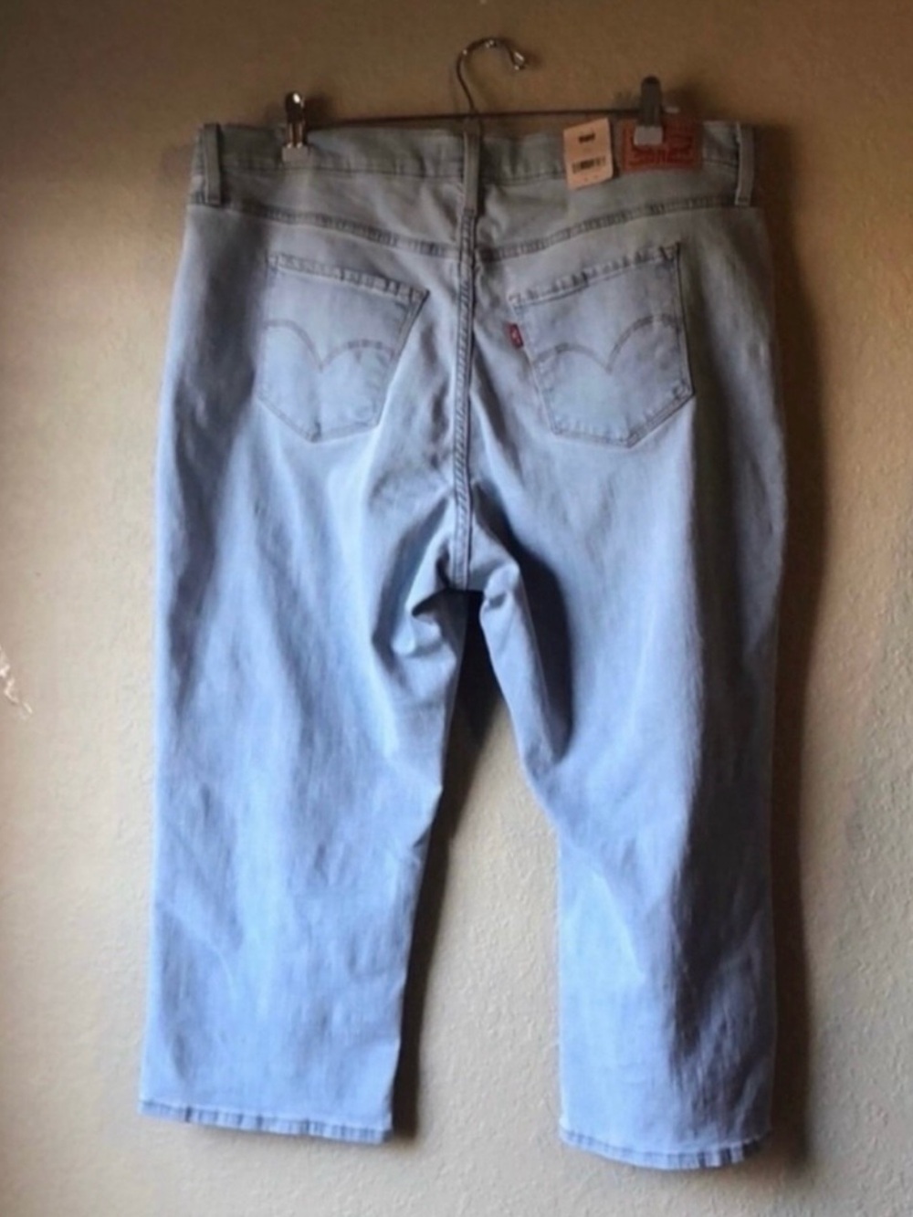 New Levi’s Jeans Women’s 311 Shaping Skinny Capris Casual Denim Blue Jean Sz 18W - Picture 6 of 13